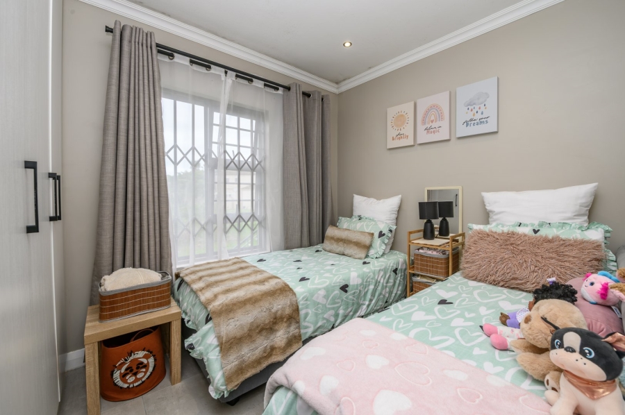 2 Bedroom Property for Sale in Kabega Park Eastern Cape
